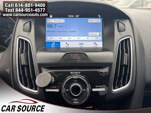 Used 2017 Ford Focus SEL w/ Cold Weather Package image 26