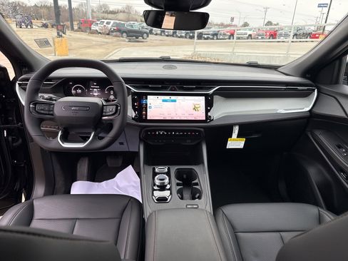 New 2026 Jeep Cherokee Limited image 34