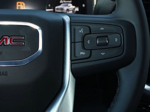 New 2026 GMC Sierra 1500 Elevation image 26