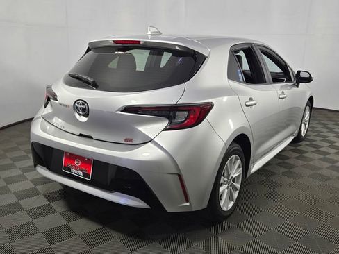 Used 2024 Toyota Corolla SE FWD image 8