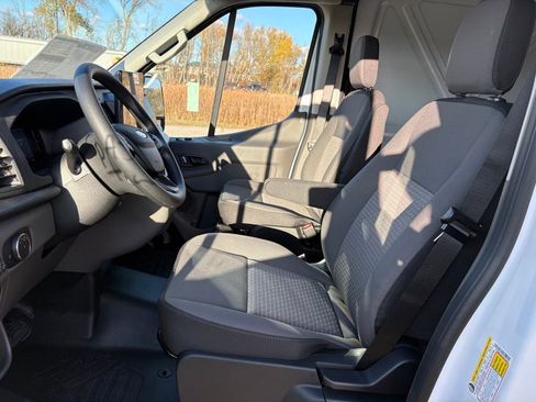New 2026 Ford Transit 250 148 Medium Roof Extended AWD image 8