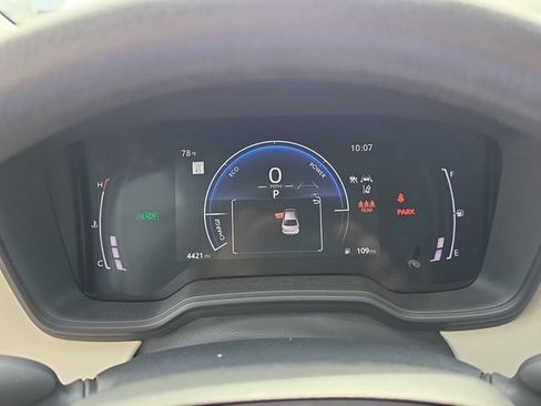 Used 2026 Toyota Corolla LE FWD image 30