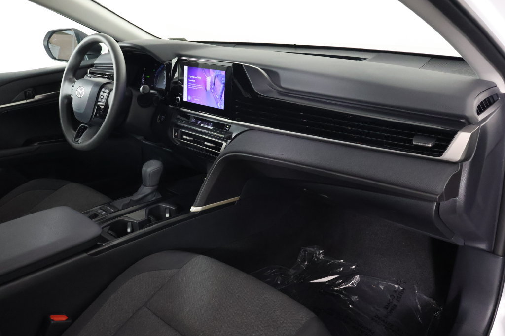 Used 2026 Toyota Camry LE FWD image 9