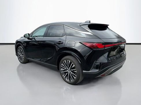Used 2023 Lexus RX 350 w/ Accessory Package (2T) image 5