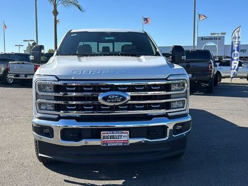 New 2026 Ford F250 Lariat w/ Lariat Premium Package AWD/4WD image 8