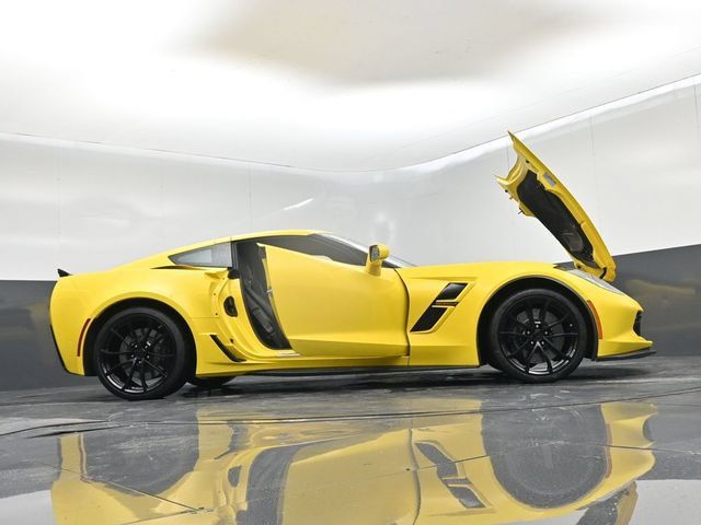 Used 2017 Chevrolet Corvette Grand Sport RWD image 72