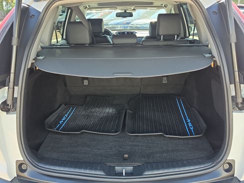 Used 2022 Honda CR-V Touring image 10