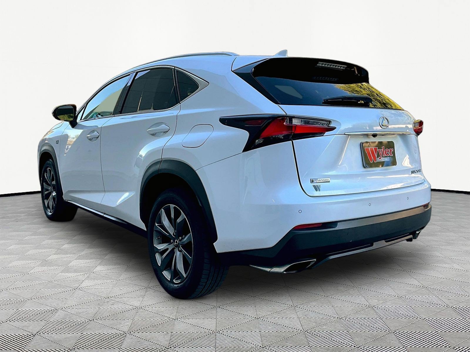 Used 2015 Lexus NX 200t F Sport w/ Navigation System Package FWD image 4