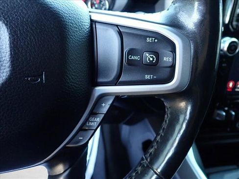 Used 2020 RAM 1500 Big Horn AWD/4WD image 14