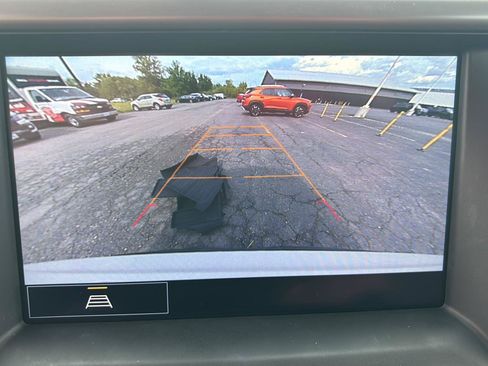 Used 2023 GMC Acadia AT4 w/ LPO, Floor Liner Package AWD/4WD image 30