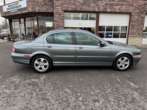 Used 2002 Jaguar X-TYPE 3.0 image 17