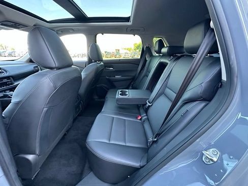 Used 2023 Nissan Rogue SV w/ SV Premium B Package AWD/4WD image 27