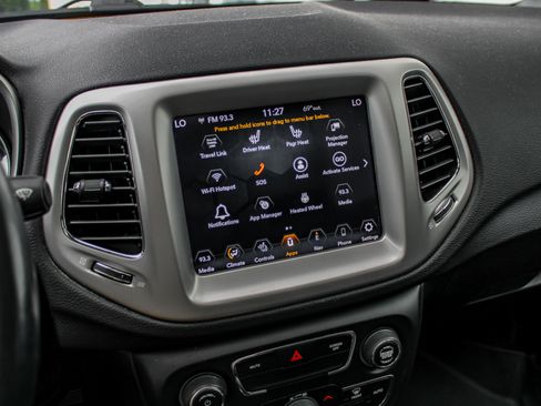 Used 2021 Jeep Compass Latitude w/ Sun and Sound Group AWD/4WD image 28