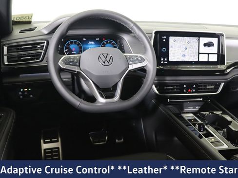 Used 2025 Volkswagen Atlas Cross Sport SEL Premium R-Line image 5