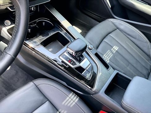 Used 2020 Audi A4 2.0T Premium w/ Convenience Package FWD image 15