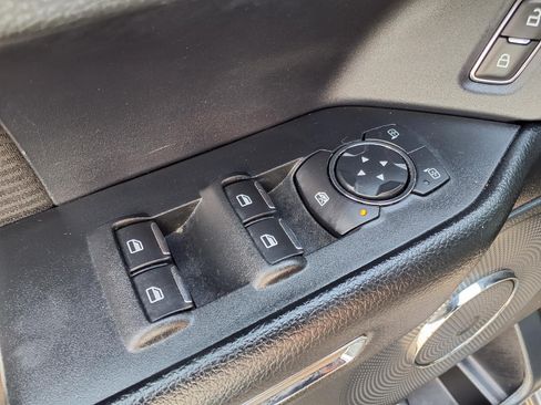 Used 2021 Ford Expedition XLT RWD image 16