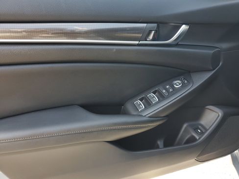 Used 2021 Honda Accord Sport image 17