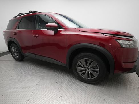Certified 2024 Nissan Pathfinder SV AWD/4WD image 35