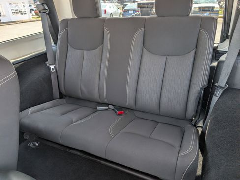 Used 2014 Jeep Wrangler Sahara w/ Connectivity Group image 11