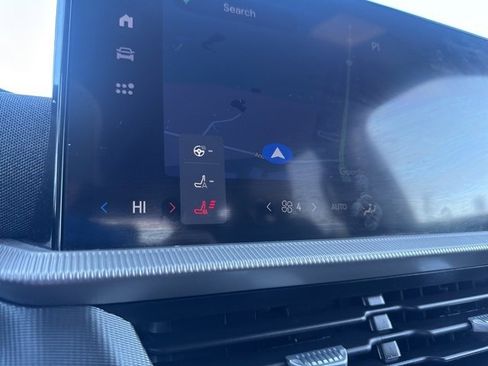 Used 2025 Ford Explorer ST-Line w/ ST-Line Street Pack image 5