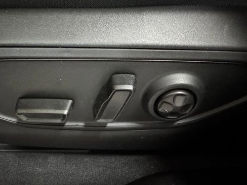 New 2026 Jeep Grand Cherokee Laredo X AWD/4WD image 27