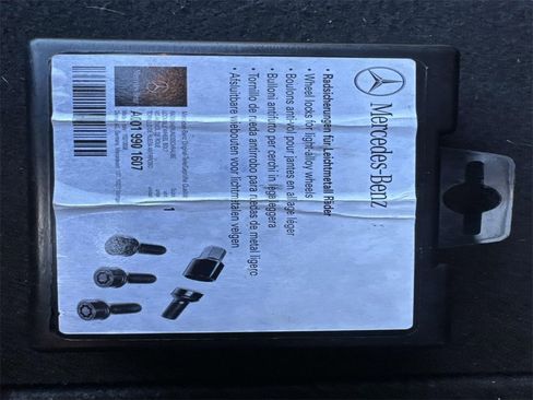 Used 2020 Mercedes-Benz C 300 4MATIC Sedan image 20