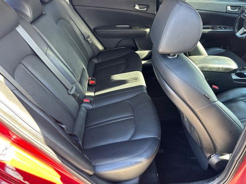 Used 2020 Kia Optima SE image 15