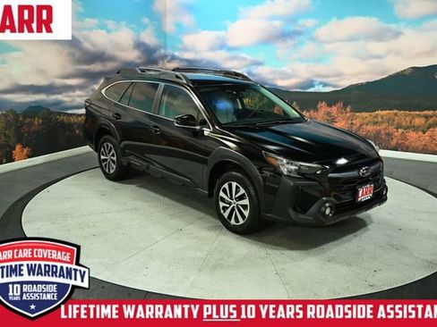 Used 2025 Subaru Outback Premium image 2