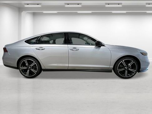 New 2026 Honda Accord SE image 2