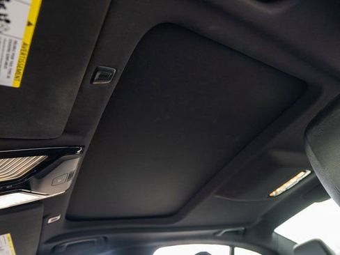 Used 2023 BMW 540i xDrive w/ Premium Package image 17