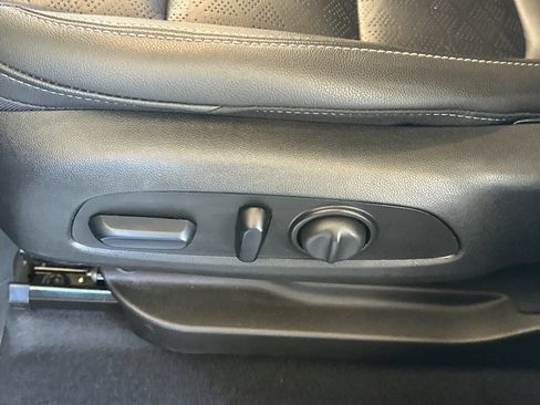 Used 2023 Chevrolet Bolt LT w/ Infotainment Package FWD image 14