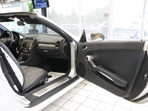 Used 2006 Mercedes-Benz SLK 280 image 33
