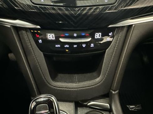 Used 2024 Cadillac XT6 Premium Luxury w/ Technology Package AWD/4WD image 18