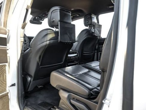 Used 2022 Jeep Wagoneer Series II w/ Rear Seat Video Group 1 image 45