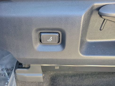 Used 2024 Toyota Tacoma TRD Sport image 15