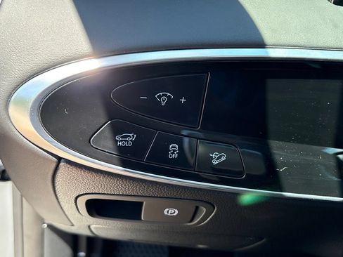 New 2026 Genesis GV70 2.5T AWD/4WD image 13
