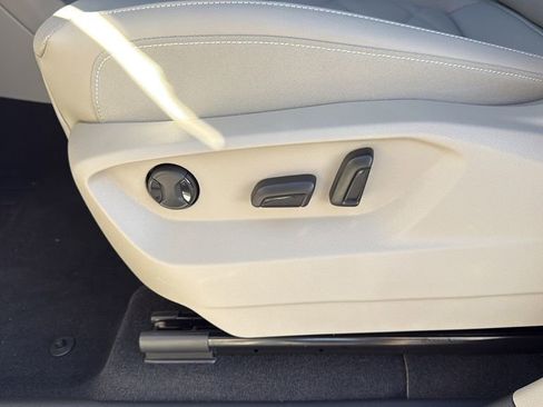 New 2026 Volkswagen Atlas SE image 18