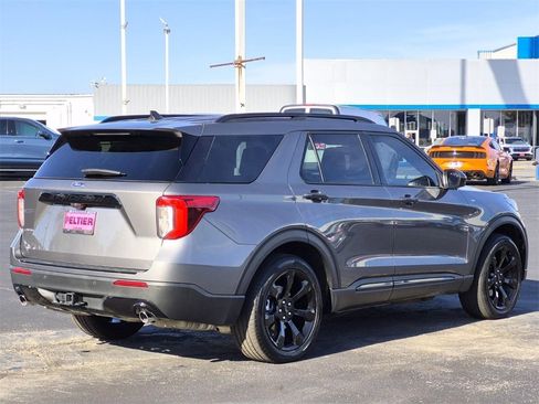 Used 2023 Ford Explorer ST-Line w/ Class IV Trailer Tow Package image 6