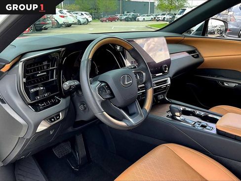 Used 2024 Lexus RX 350 w/ Technology Package image 15