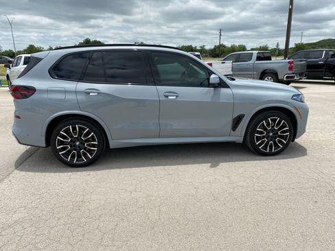Used 2025 BMW X5 sDrive40i w/ M Sport Package RWD image 7