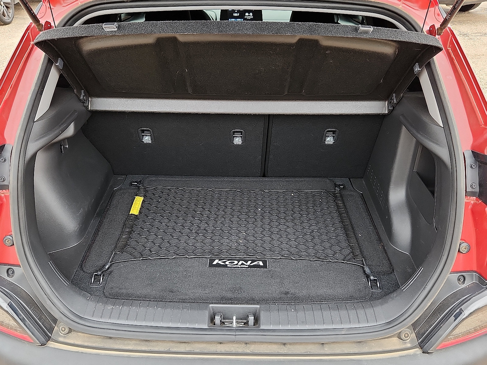 Used 2023 Hyundai Kona SEL w/ Cargo Package FWD image 7
