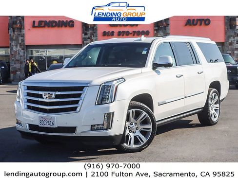 Used 2018 Cadillac Escalade ESV Premium Luxury image 1