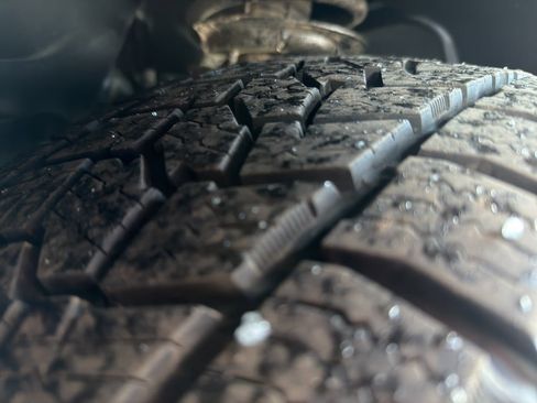 Used 2017 Ford Edge SE image 7