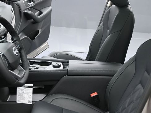 New 2026 Nissan Rogue Platinum w/ Platinum Premium Package image 19