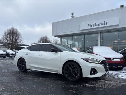 Used 2023 Nissan Maxima SR w/ Sport Mat Group