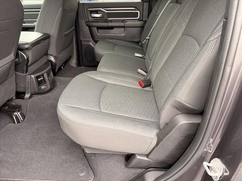 Used 2025 RAM 2500 Big Horn AWD/4WD image 13
