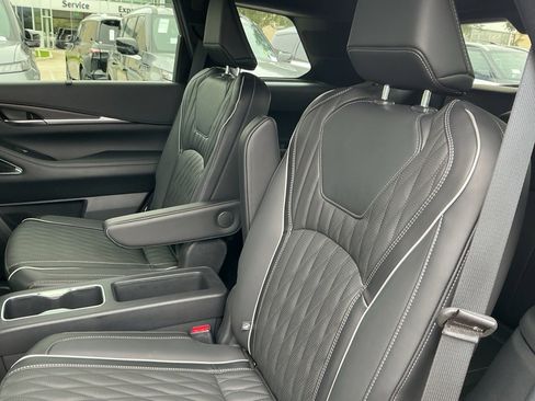 Certified 2026 INFINITI QX60 Autograph w/ Dark Cargo Package image 29