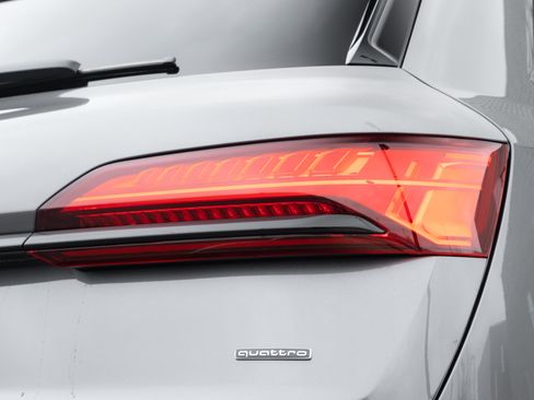 New 2026 Audi Q7 Premium Plus image 33