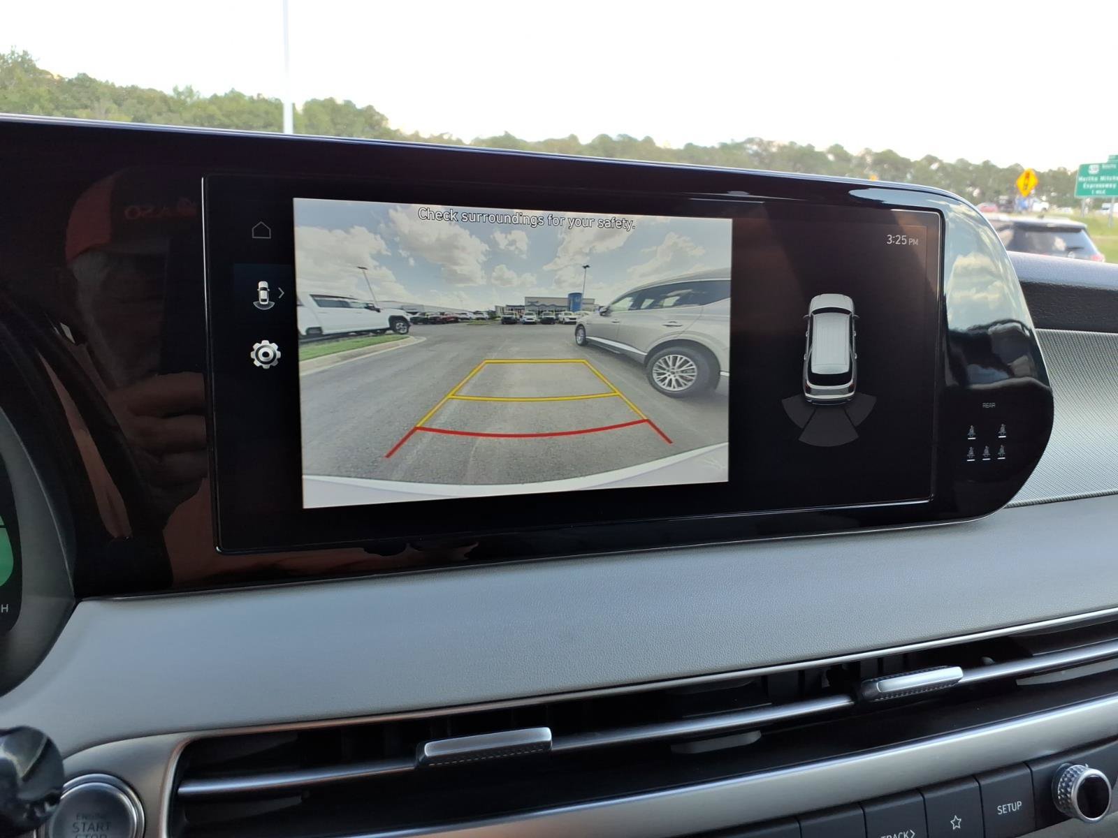 Used 2025 Hyundai Palisade SEL FWD image 14