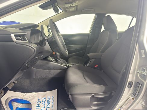 Used 2022 Toyota Corolla LE FWD image 15